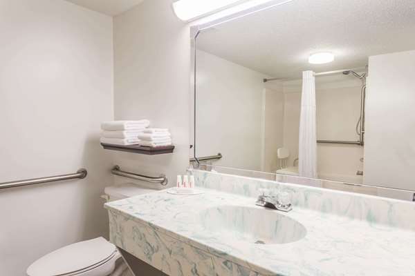  - Super 8 Motel Madison