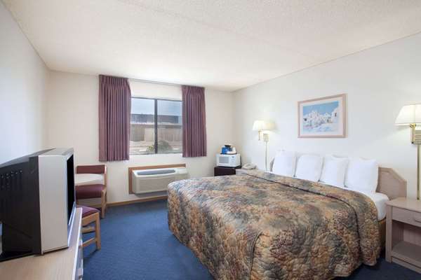  - Super 8 Hotel Yuma