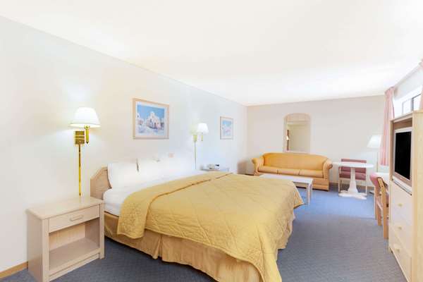  - Super 8 Hotel Yuma