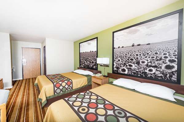  - Super 8 Hotel Independence