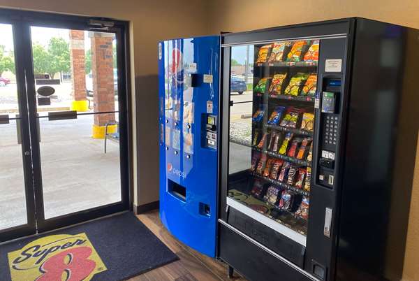  - Super 8 Hotel Independence