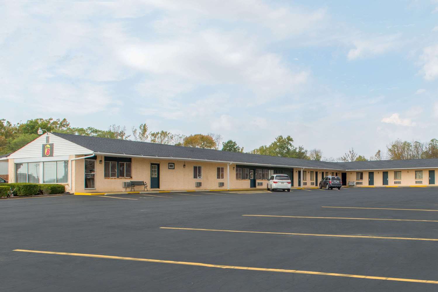 Super 8 Motel Centerville I70, Exit 145, IN See Discounts