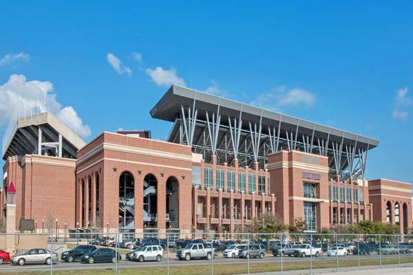 Recreation - Super 8 Hotel College Station