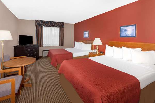  - Super 8 Hotel St Ignace - I-75, Exit 344