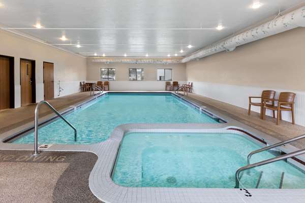 Pool - Super 8 Hotel St Ignace - I-75, Exit 344