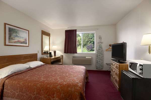  - Super 8 Hotel Johnstown