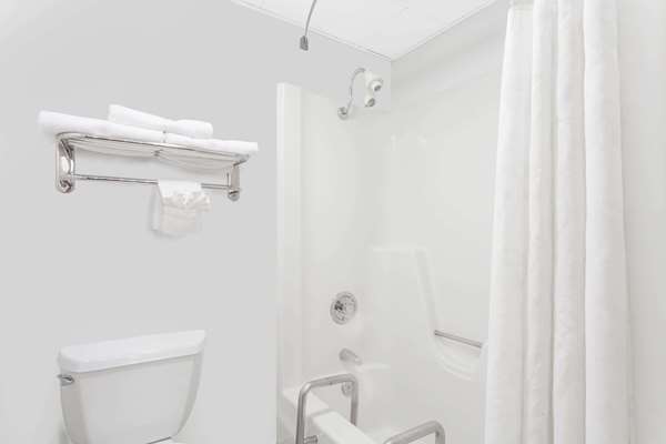  - Ramada Inn Henderson