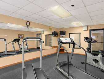 Fitness/ Exercise Room - Days Inn Madisonville