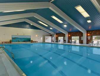 Pool - Days Inn Madisonville