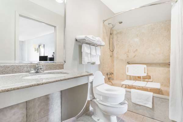  - Super 8 Motel Santee - I-95, Exit 98