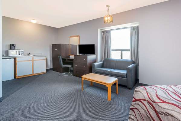  - Super 8 Hotel Mt Hope