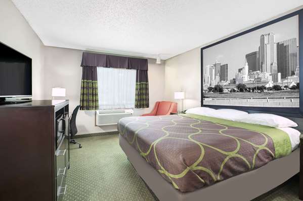 - Super 8 Hotel Bedford