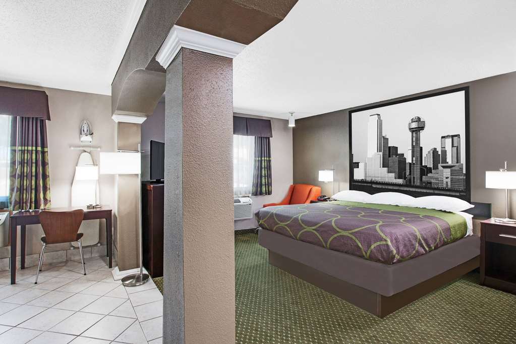 SUPER 8 BY WYNDHAM BEDFORD DFW AIRP-guestroom-Guest Room,Suite,On-Site.jpg