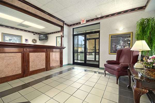  - Super 8 Motel Tillmans Corner - I-10, Exit 15