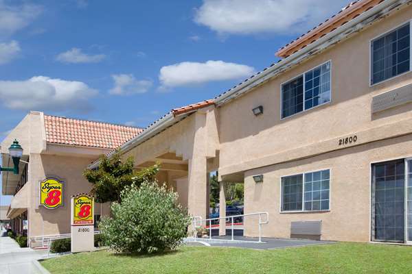 Exterior view - Super 8 Hotel Downtown Hayward