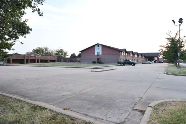  - Super 8 Hotel Battlefield Area Springfield