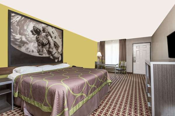  - Super 8 Motel NASA Clear Lake Houston