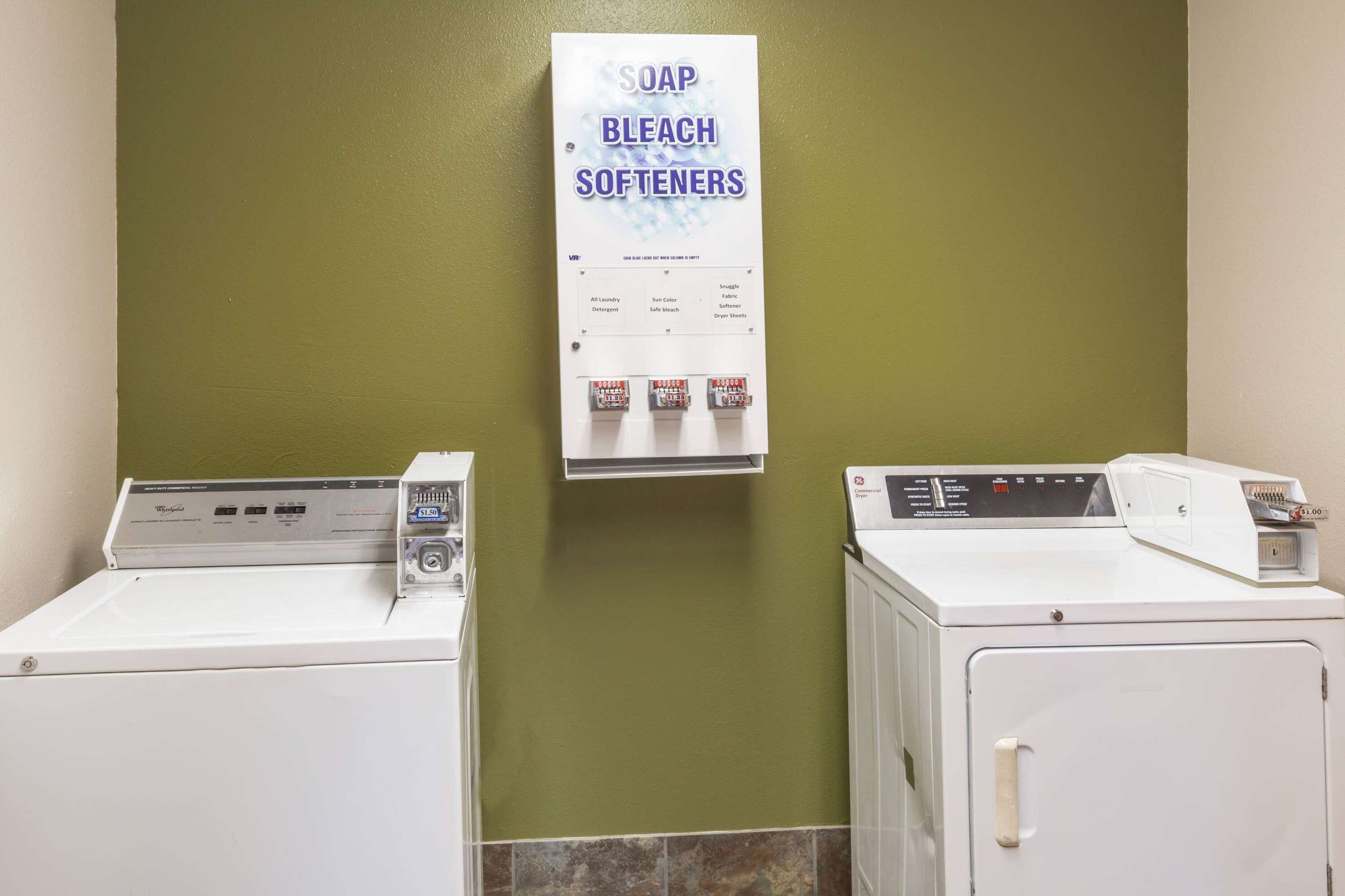 Guest Laundry | Super 8 by Wyndham Houston/NASA/Webster Area
