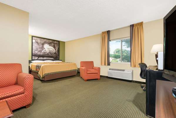  - Super 8 Hotel Olney
