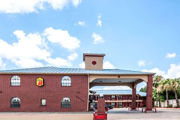 Exterior view - Super 8 Motel Katy - I-10, Exit 745