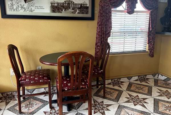  - Super 8 Motel Katy - I-10, Exit 745