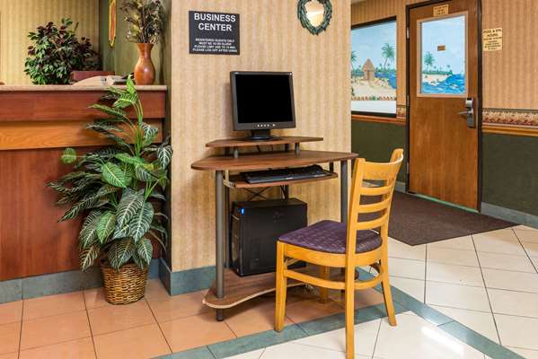 Conference Area - Super 8 Hotel Troy - I-55 & I-70, Exit 18