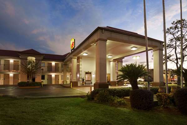 Exterior view - Super 8 Motel Baton Rouge - I-12, Exit 4
