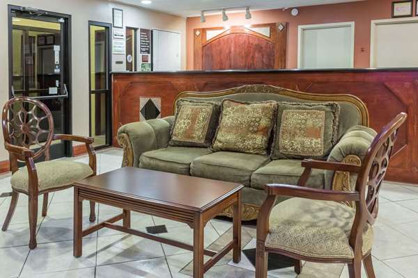  - Super 8 Motel Norcross - I-85, Exit 101