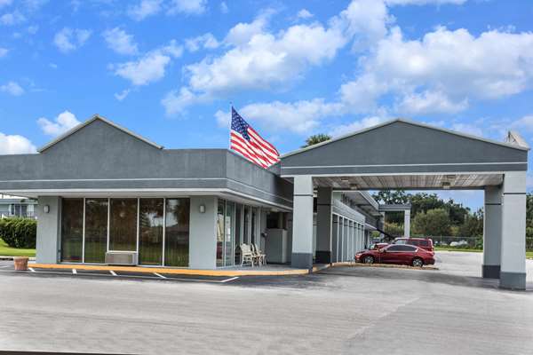 Exterior view - Super 8 Motel Ocala - I-75, Exit 352