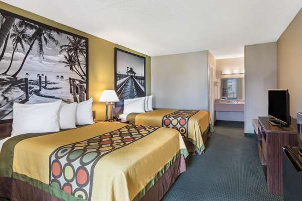  - Super 8 Motel Ocala - I-75, Exit 352