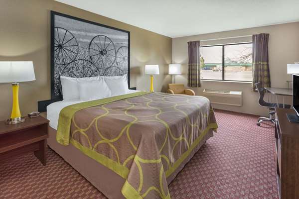  - Super 8 Motel Hebron