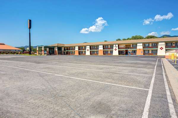 Exterior view - Super 8 Motel Yreka - I-5, Exit 776
