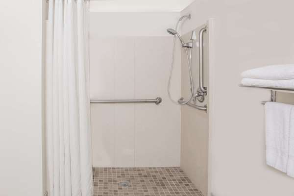  - Super 8 Motel Camp Springs - I-95 & I-495, Exit 9