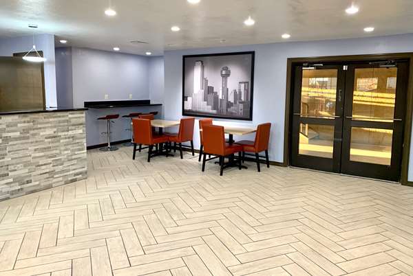  - Super 8 Motel Canton - I-20, Exit 527