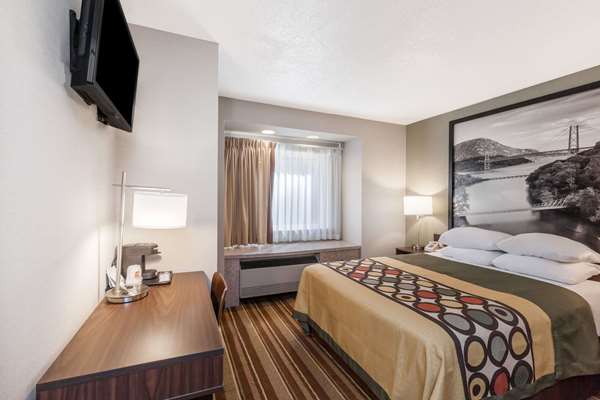  - Super 8 Hotel Schenectady