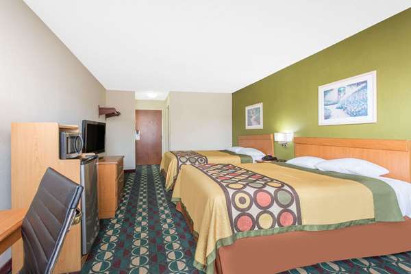  - Super 8 Hotel Spartanburg - I-26, Exit 22