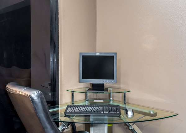 Conference Area - Super 8 Hotel Gilbert Road Mesa