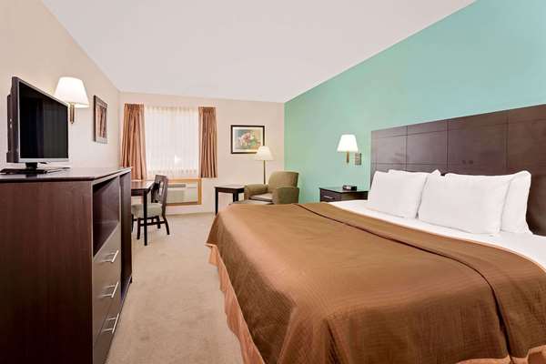  - Howard Johnson Inn Gothenburg - I-80, Exit 211