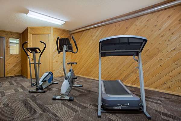 Fitness/ Exercise Room - Super 8 Hotel Charles City