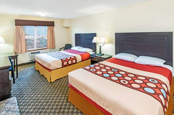  - Super 8 Hotel Airport Calgary