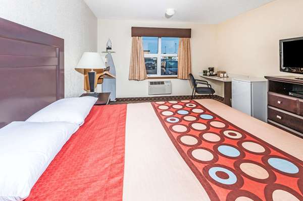  - Super 8 Hotel Airport Calgary