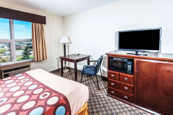  - Super 8 Hotel Airport Calgary