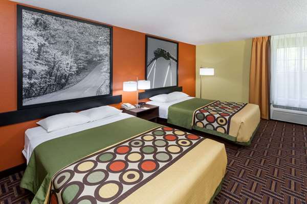  - Super 8 Hotel Rochester