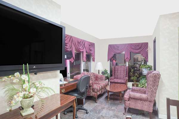  - Super 8 Motel Priceville - I-65, Exit 334