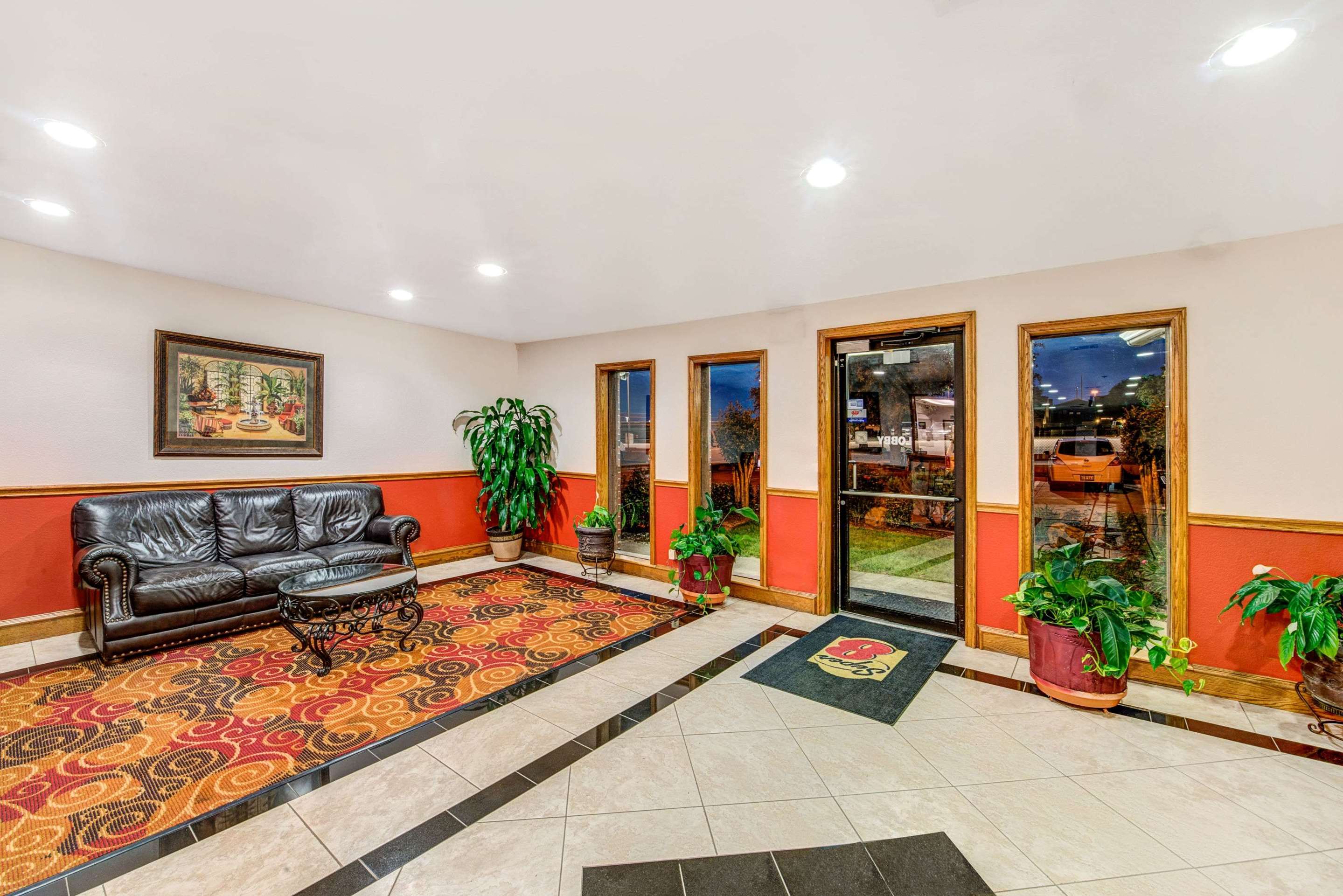 Lobby | Super 8 by Wyndham McKinney/Plano Area