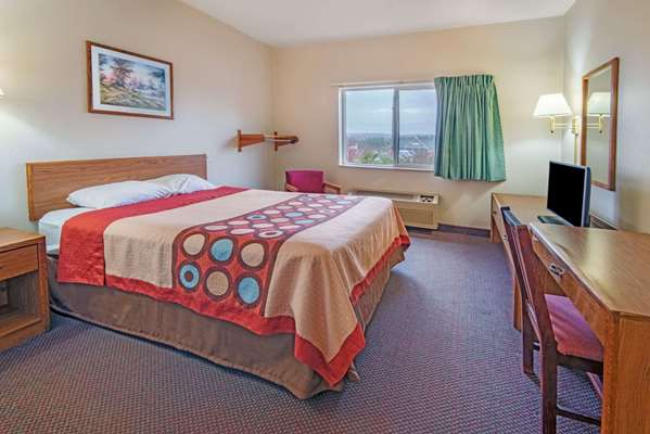  - Super 8 Hotel Richfield - I-80, Exit 173