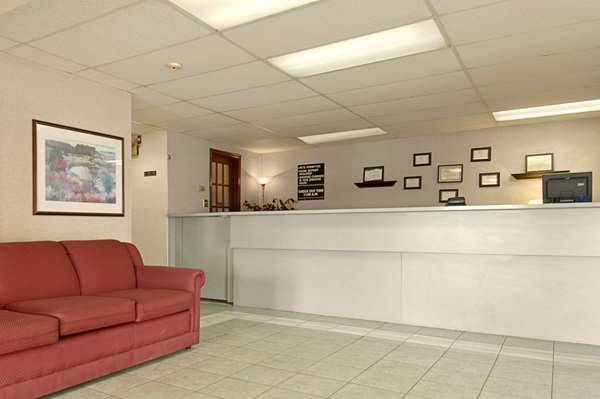  - Super 8 Motel North Red Deer