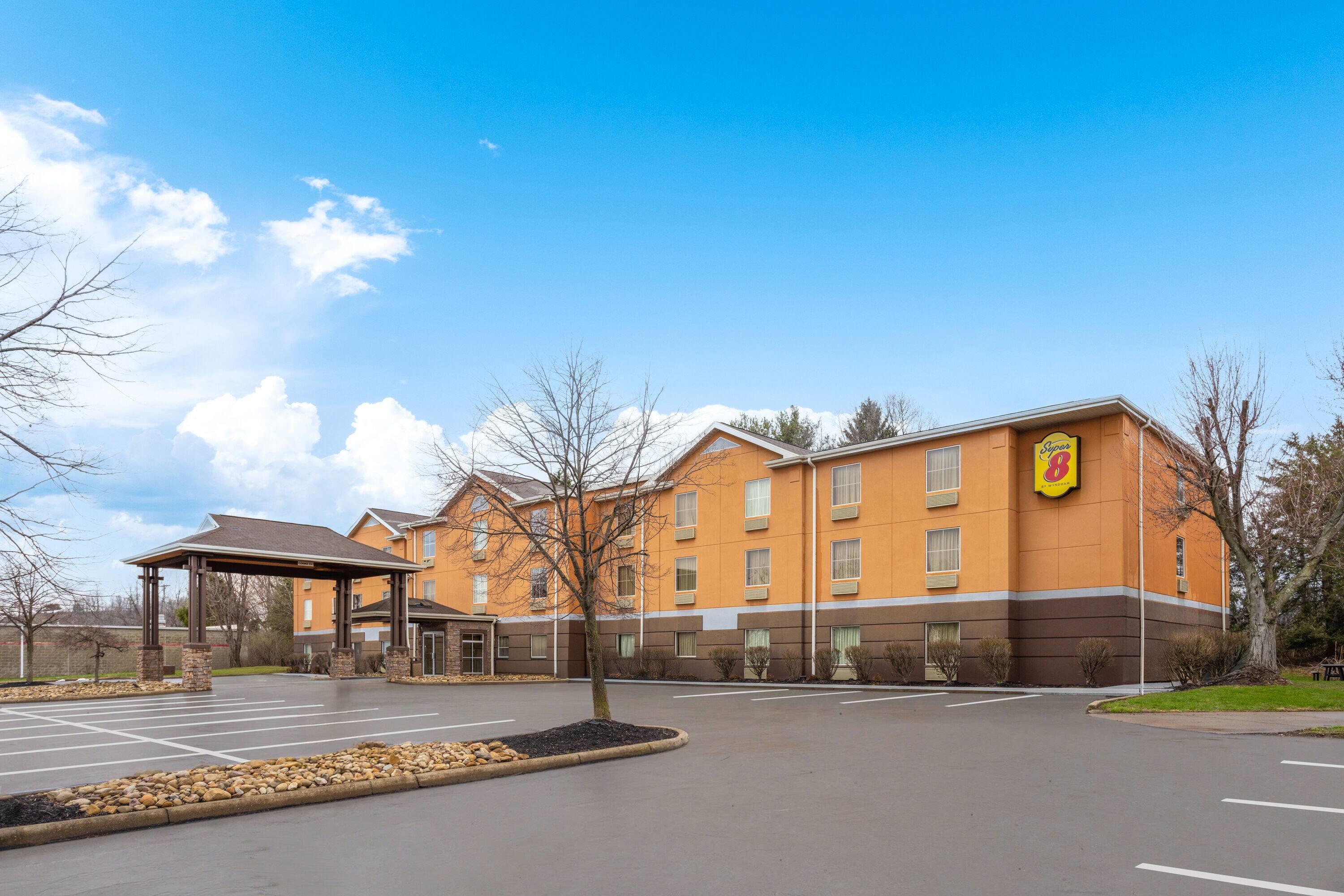 Exterior | Super 8 by Wyndham Mars/Cranberry/Pittsburgh Area