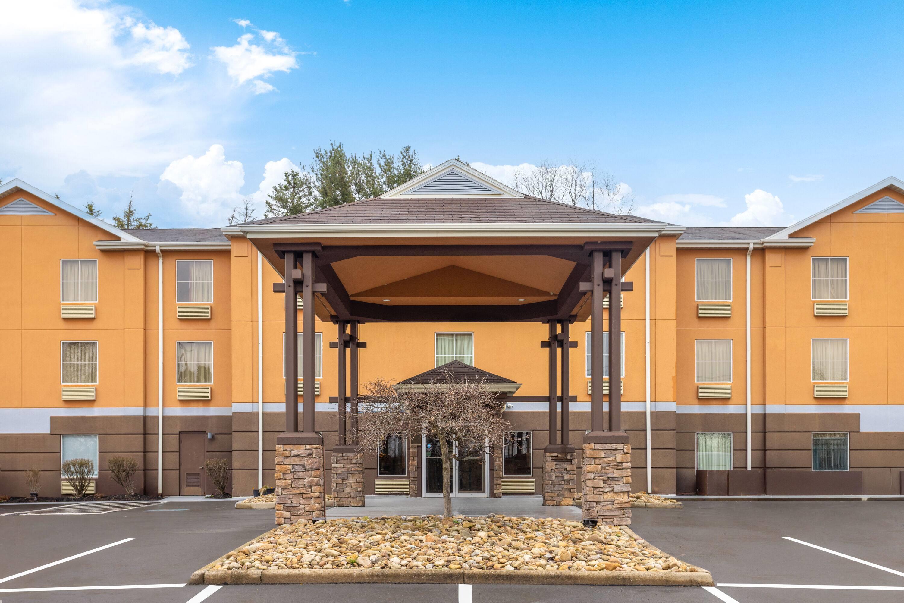 Exterior | Super 8 by Wyndham Mars/Cranberry/Pittsburgh Area
