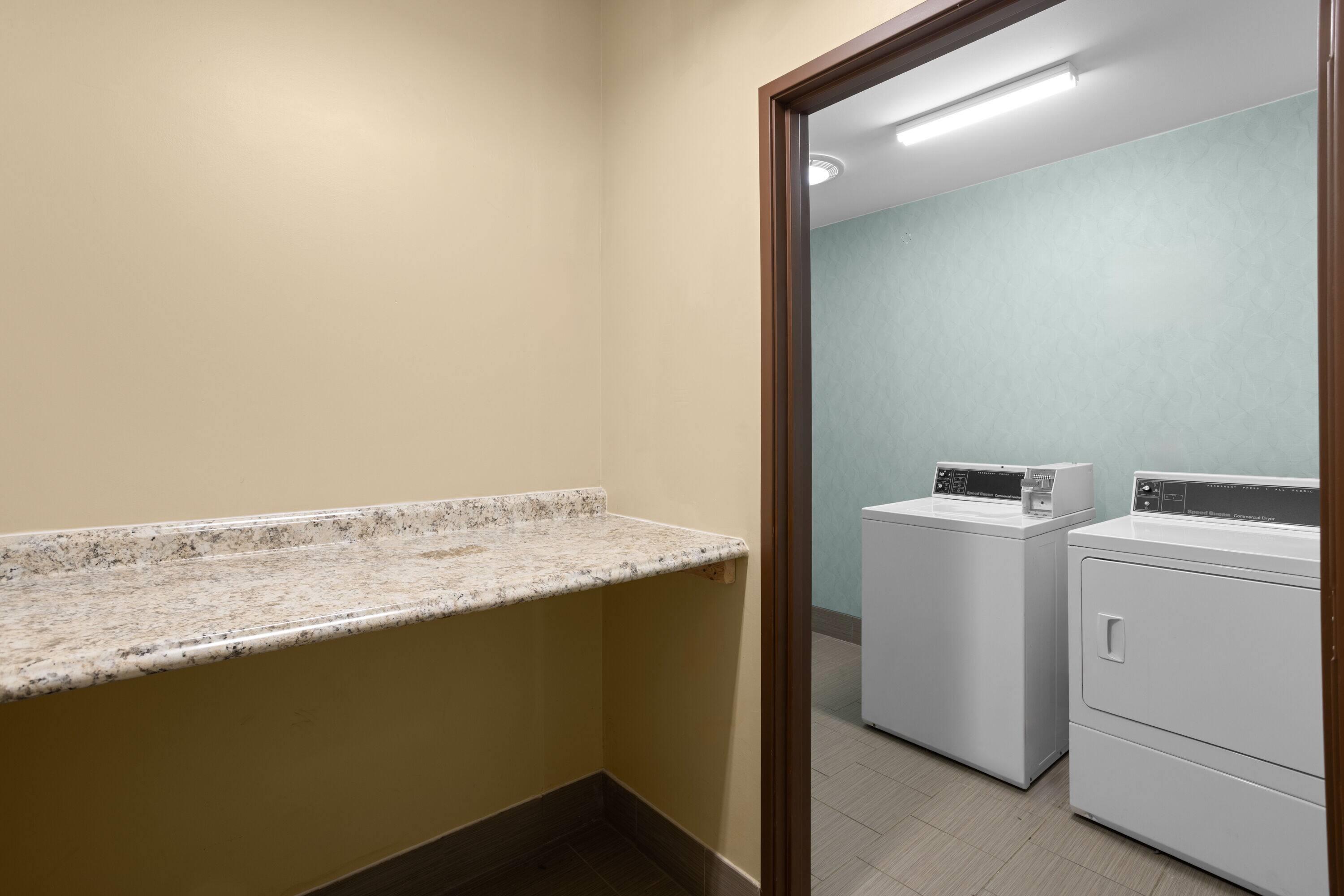 Laundry | Super 8 by Wyndham Mars/Cranberry/Pittsburgh Area